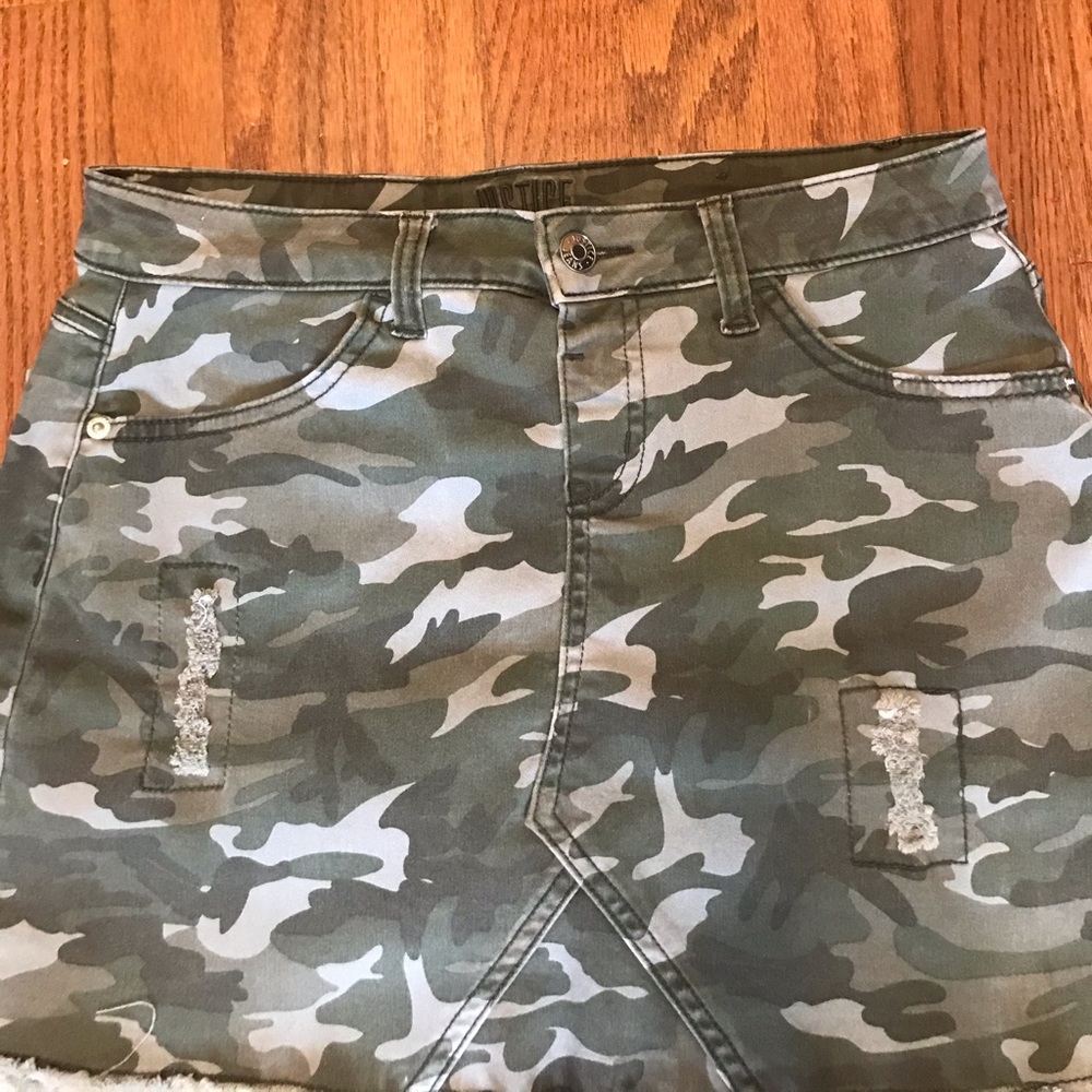 Girls Justice Green Camouflage Skort Size 18